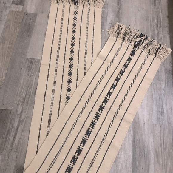 Bohemian Boho Primitive Rustic Table Runner - Picture 2 of 7